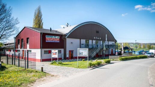 Hala sportowa zachód